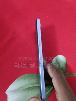 Vivo Y04 128 GB Gray