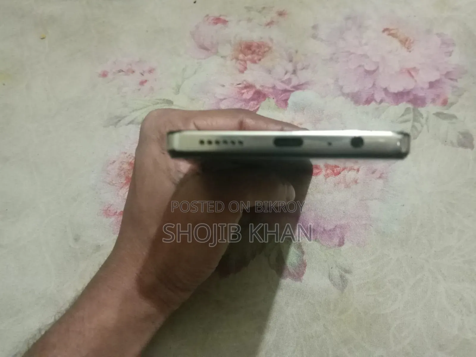টেকনো ক্যামন ৩০ ২৫৬ জিবি গোল্ড