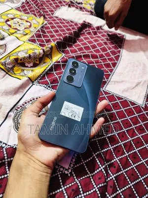Realme C75x ১২৮ জিবি কালো