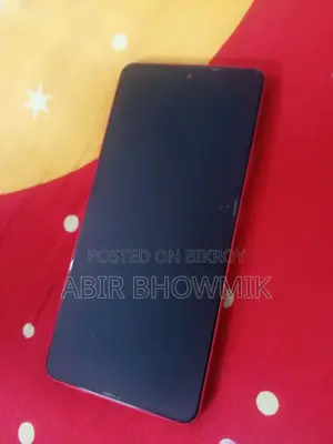 iQOO 256 GB
