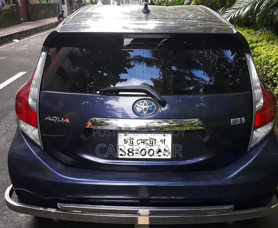 Toyota Aqua 2015 Blue