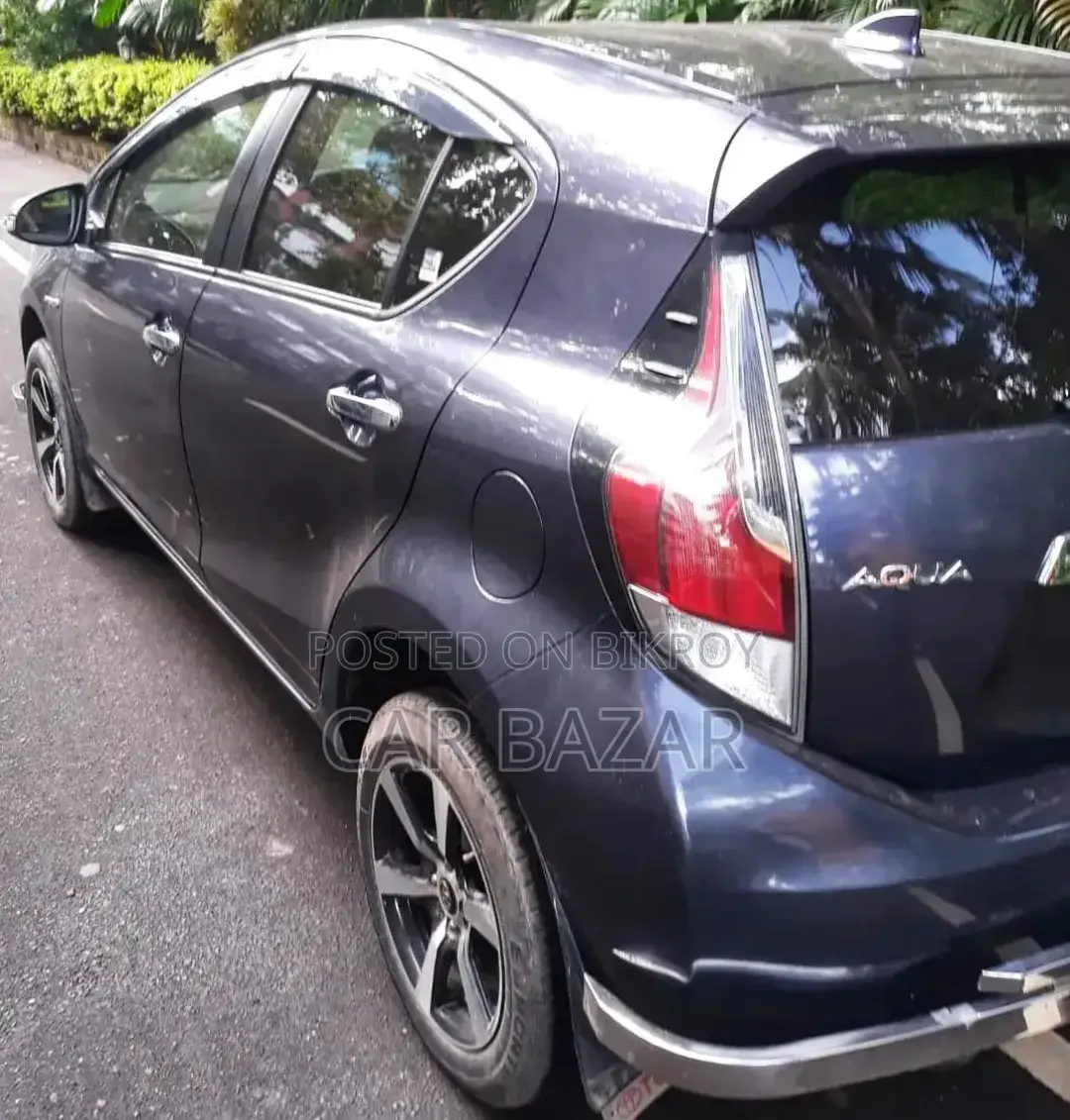 Toyota Aqua 2015 Blue