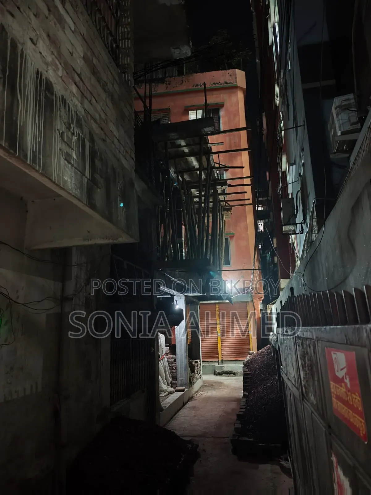 Commercial Space for Rent!!