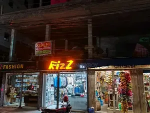 Commercial Space for Rent!!