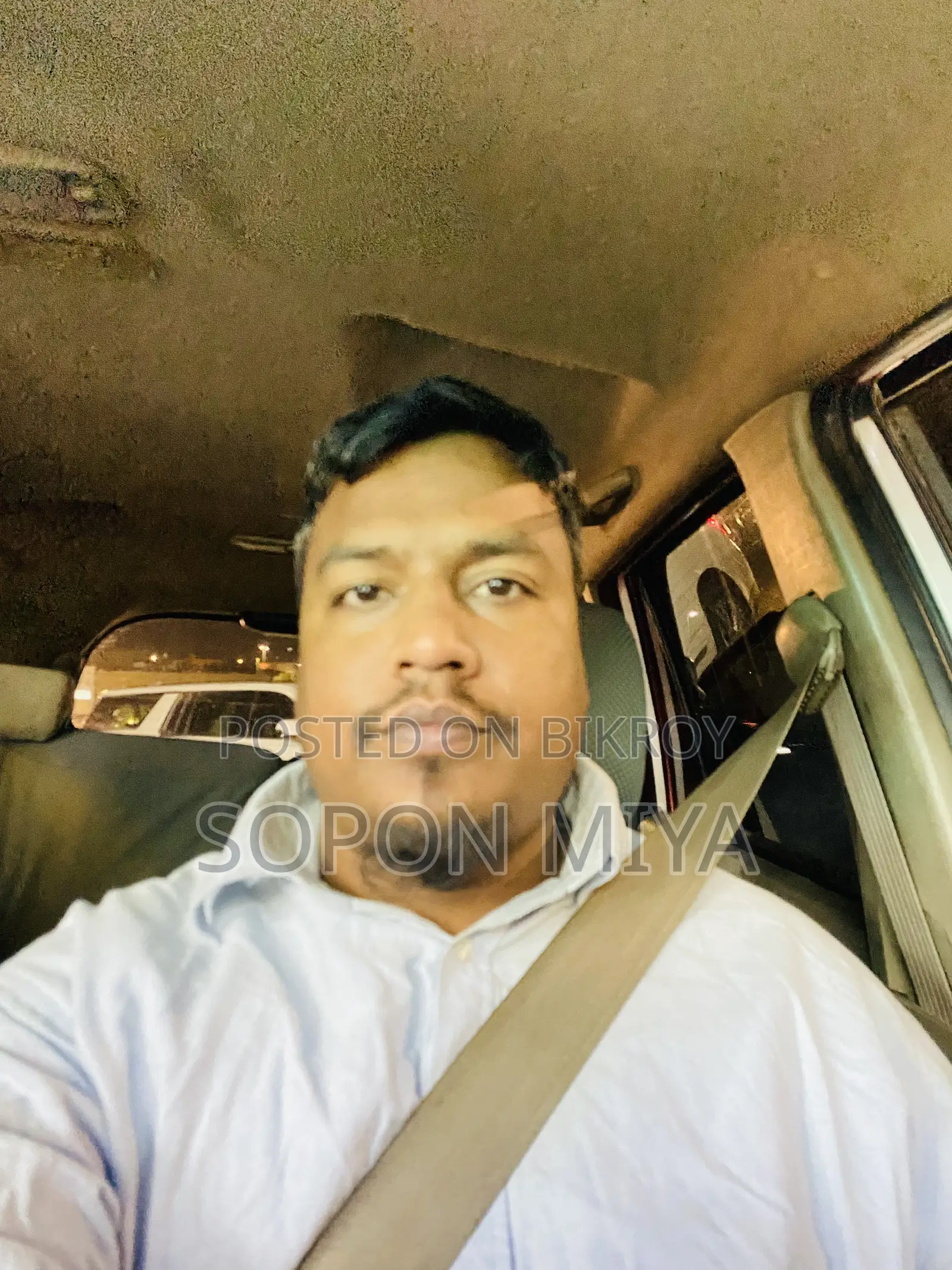 আমি একজন পেশাদার ড্রাইবার। ড্রাইভার লাগলে বলবেন।
