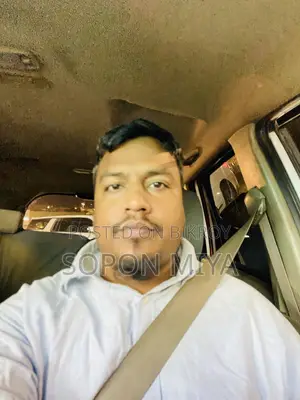 আমি একজন পেশাদার ড্রাইবার। ড্রাইভার লাগলে বলবেন।