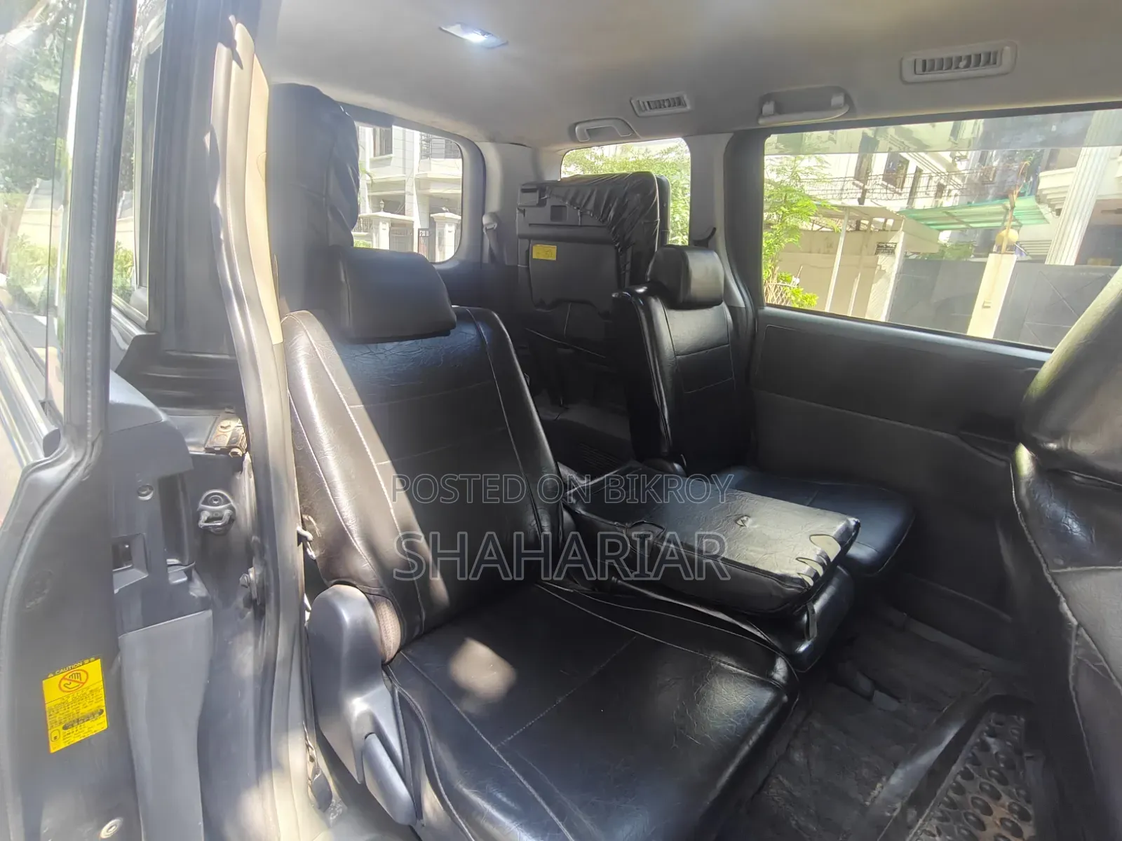 Toyota Voxy 2010 Black