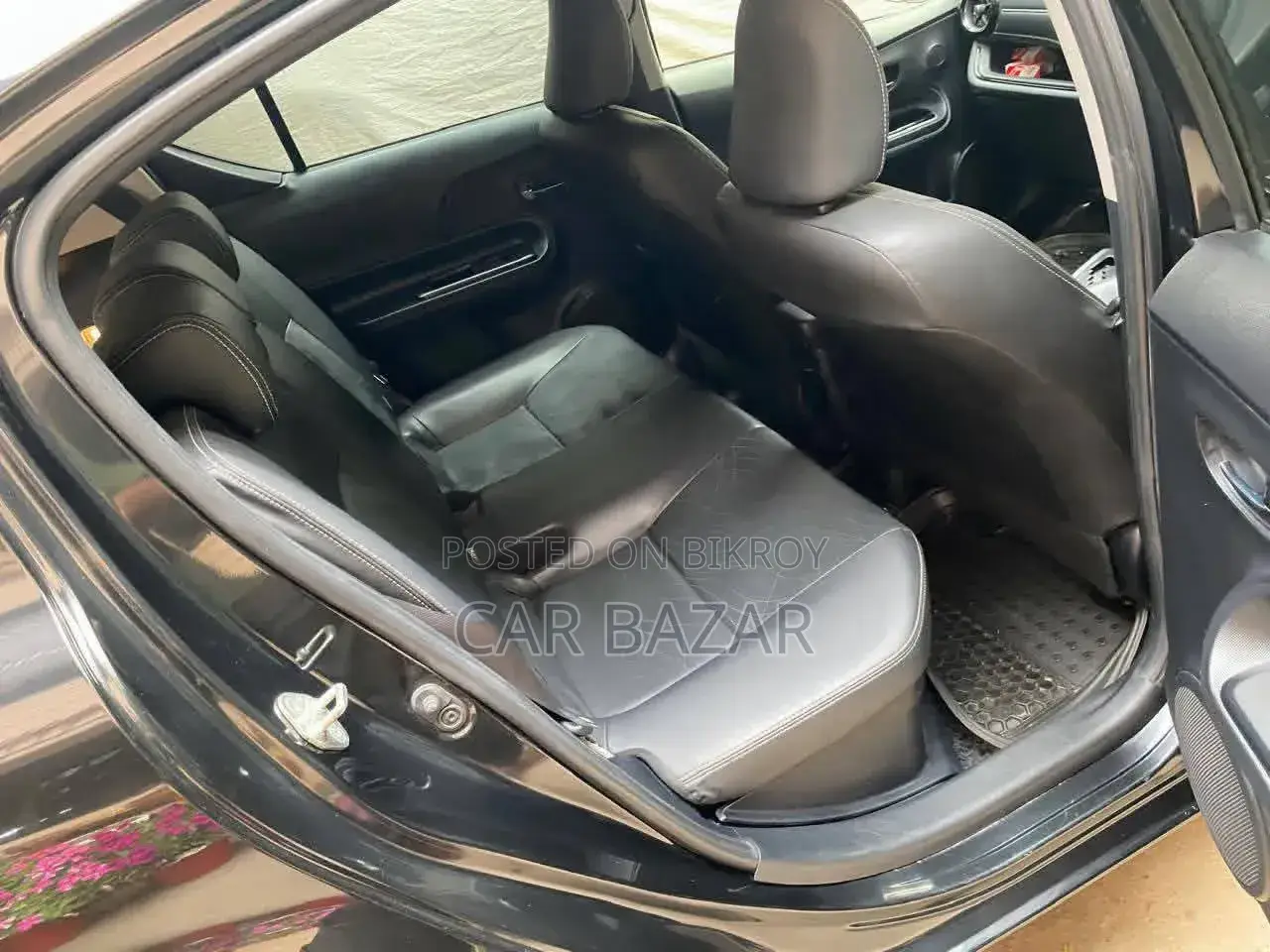 Toyota Aqua 2015 Black