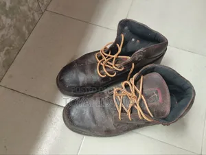 সেফটি সু (হেভি)