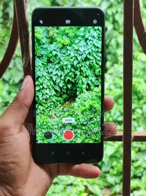 Realme V30 128 GB