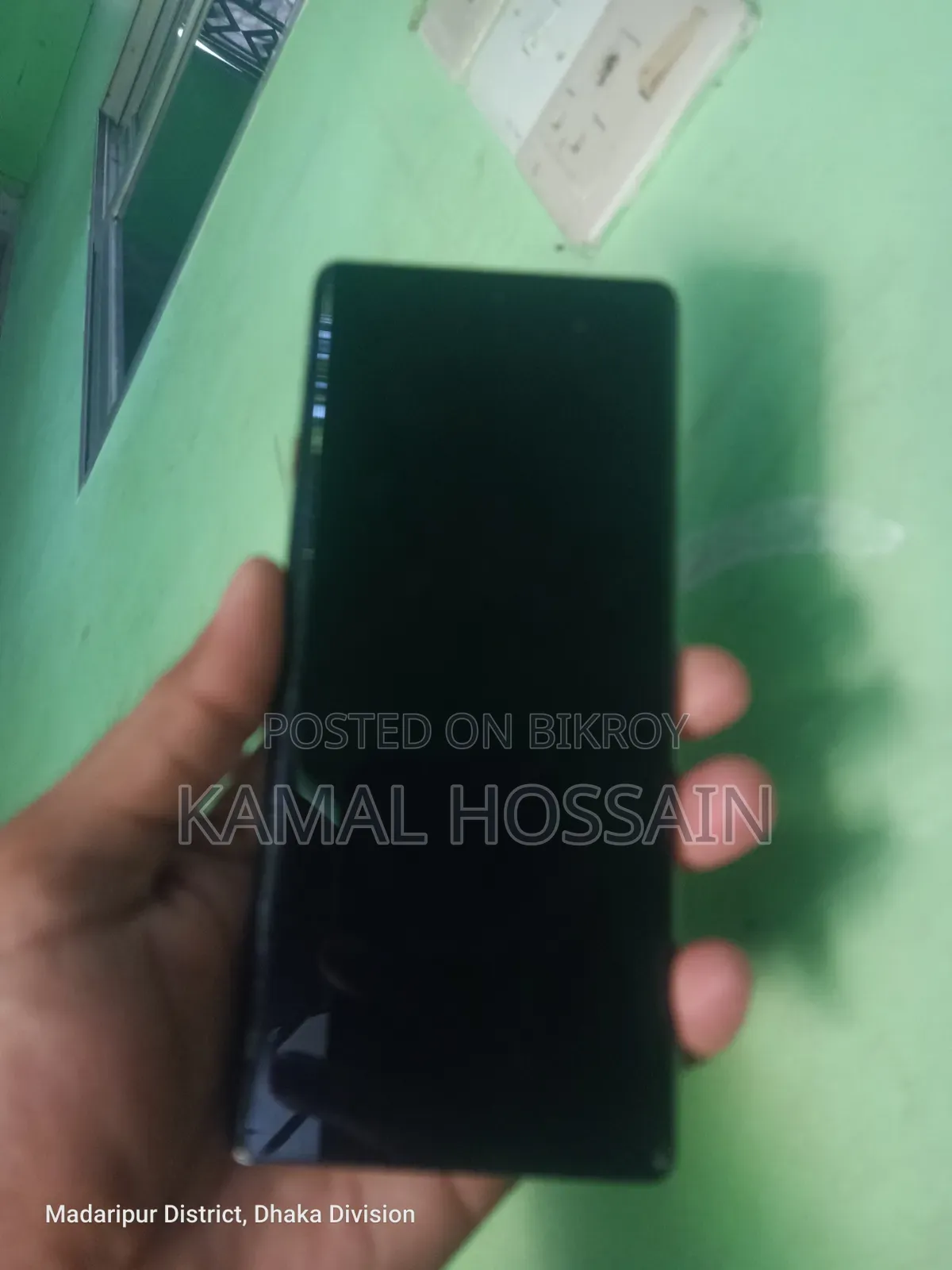 নতুন টেকনো ক্যামন ৪০ প্রো ৫জি ২৫৬ জিবি সিলভার