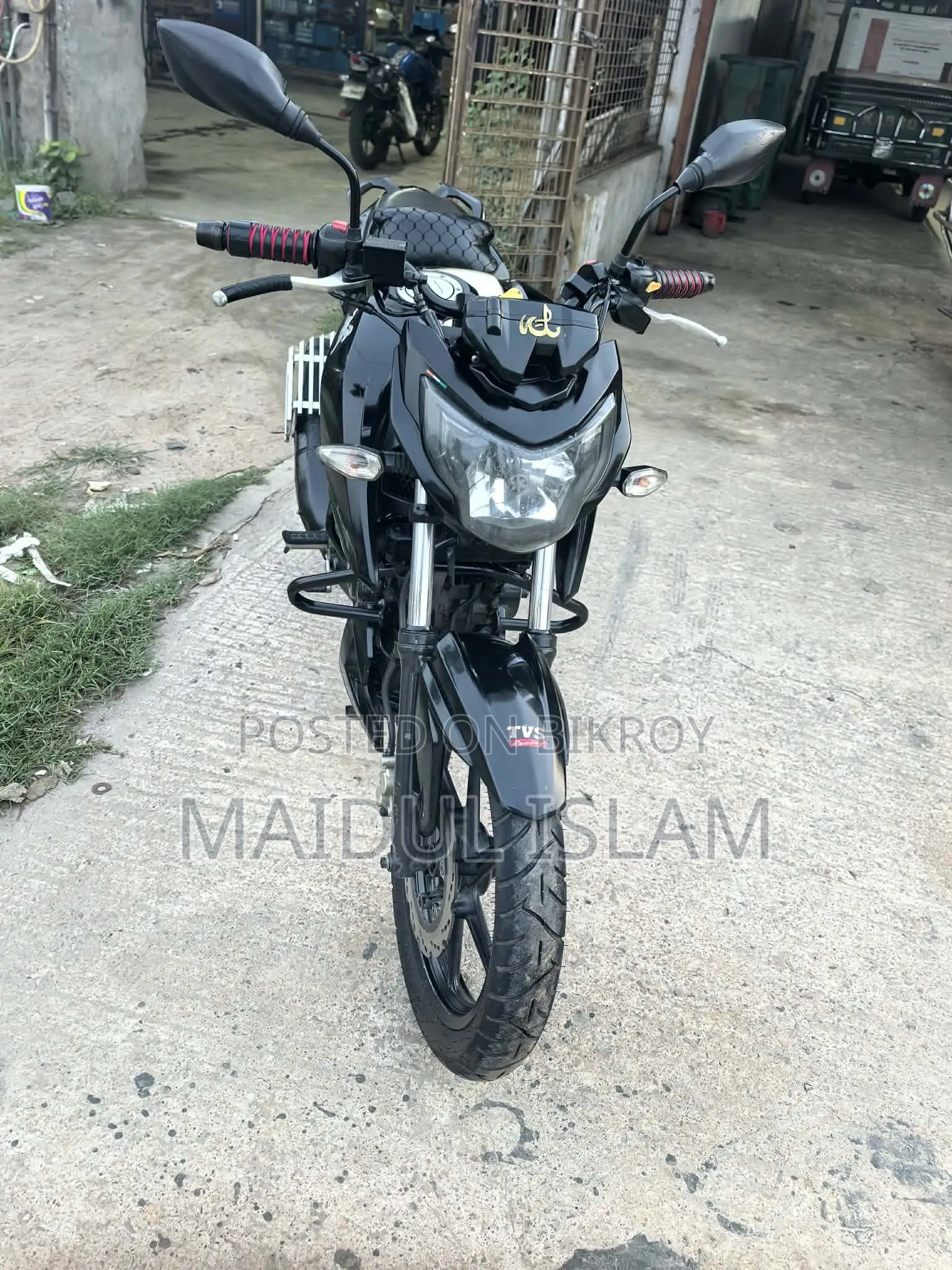 TVS Apache 160 4V 2018 Black