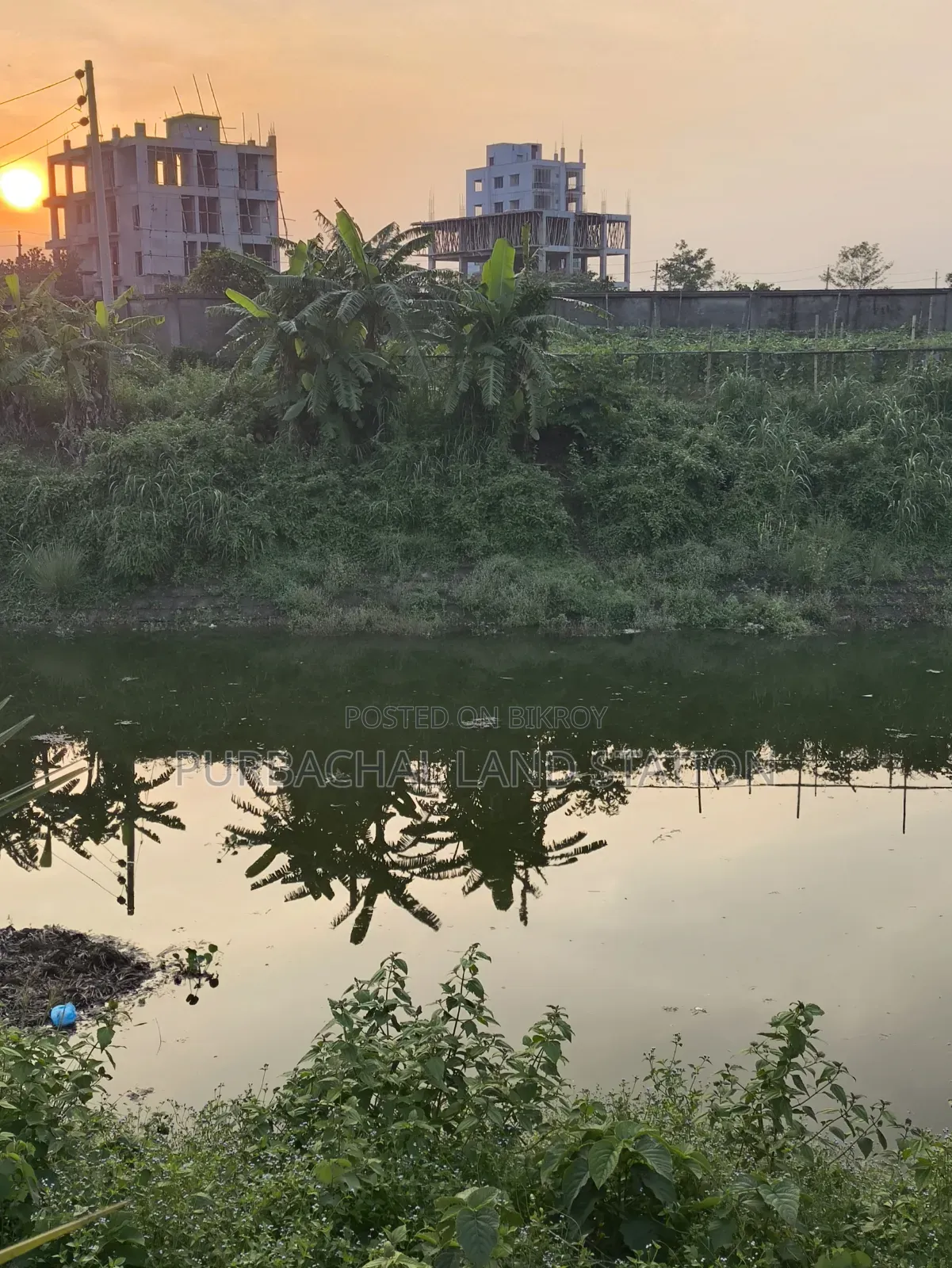 সেক্টর:১৫,লেক ভিউ ৮ কাঠা প্লট জরুরি বিক্রয়,পূর্বাচল।