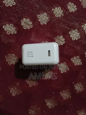 ওয়ার্প চার্জ ৬৫ডব্লিউ ফর ওয়ান প্লাস