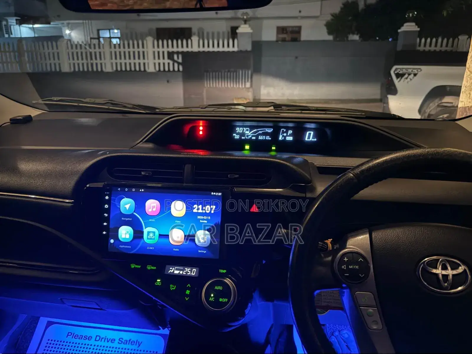 Toyota Aqua 2015 White