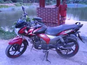 TVS Stryker 125 2021 Red