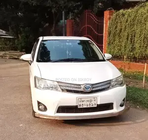 Toyota Axio 1.5 Hybrid 2WD 2014 White