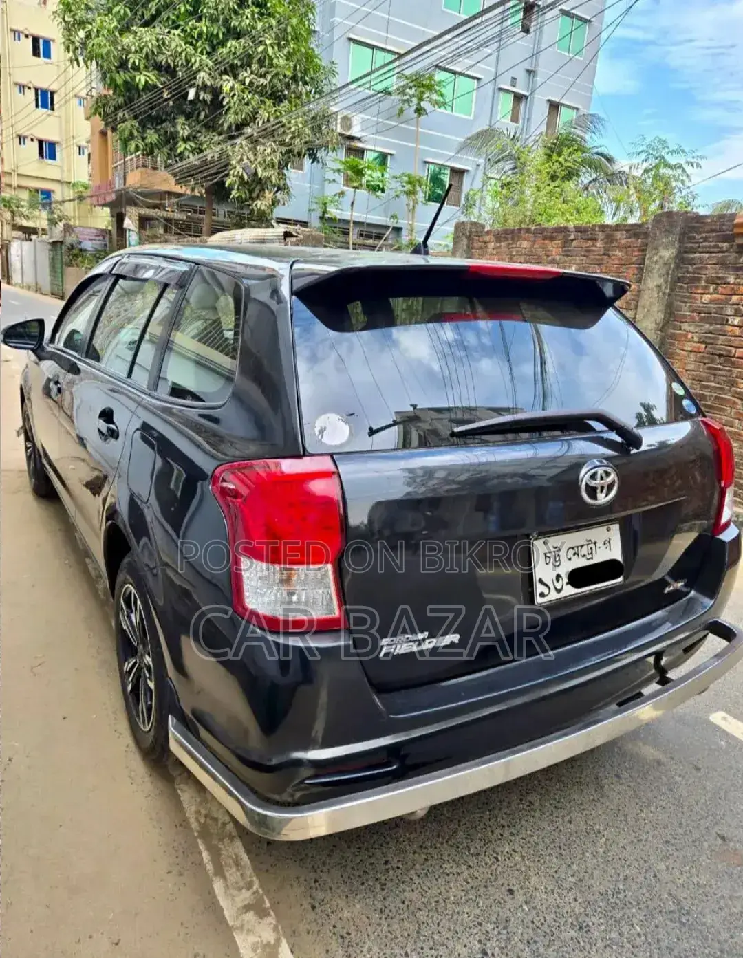 টয়োটা করোলা ফিল্ডার ১.৫ পেট্রোল ফ্রন্ট হুইল ড্রাইভ ২০১৪ ব্ল্যাক