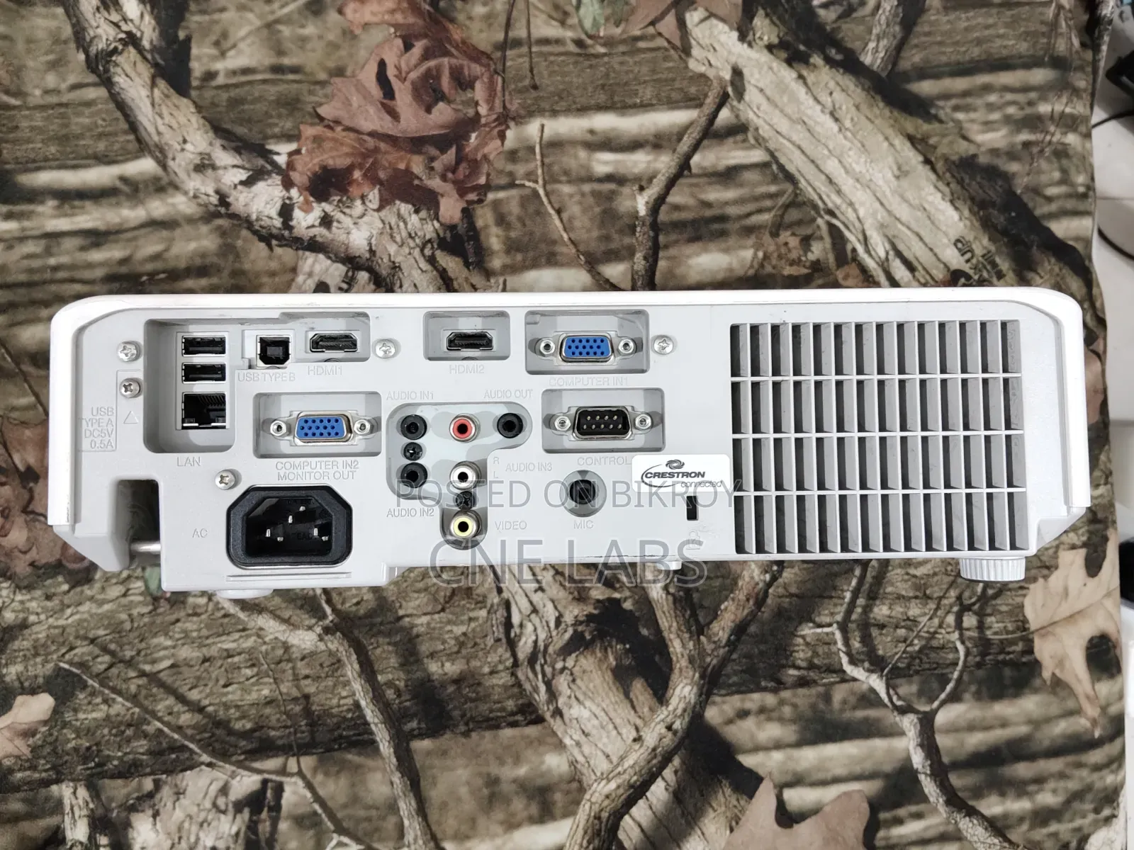Hitachi Cp-Wx3041