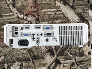 Hitachi Cp-Wx3041