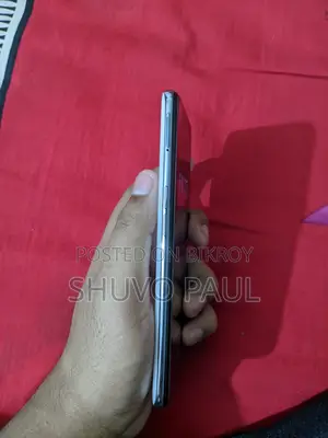 রিয়েলমি জিটি মাস্টার এডিশন ১২৮ জিবি হোয়াইট