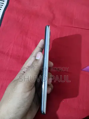 রিয়েলমি জিটি মাস্টার এডিশন ১২৮ জিবি হোয়াইট