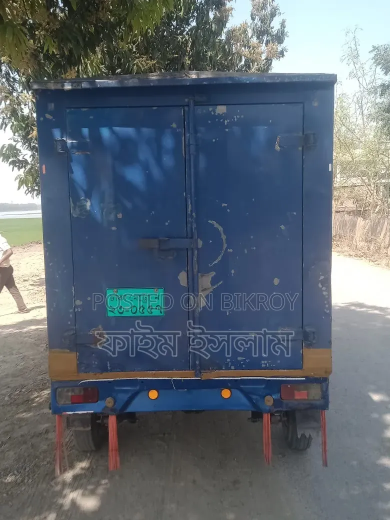 টাটা এস এক্স২