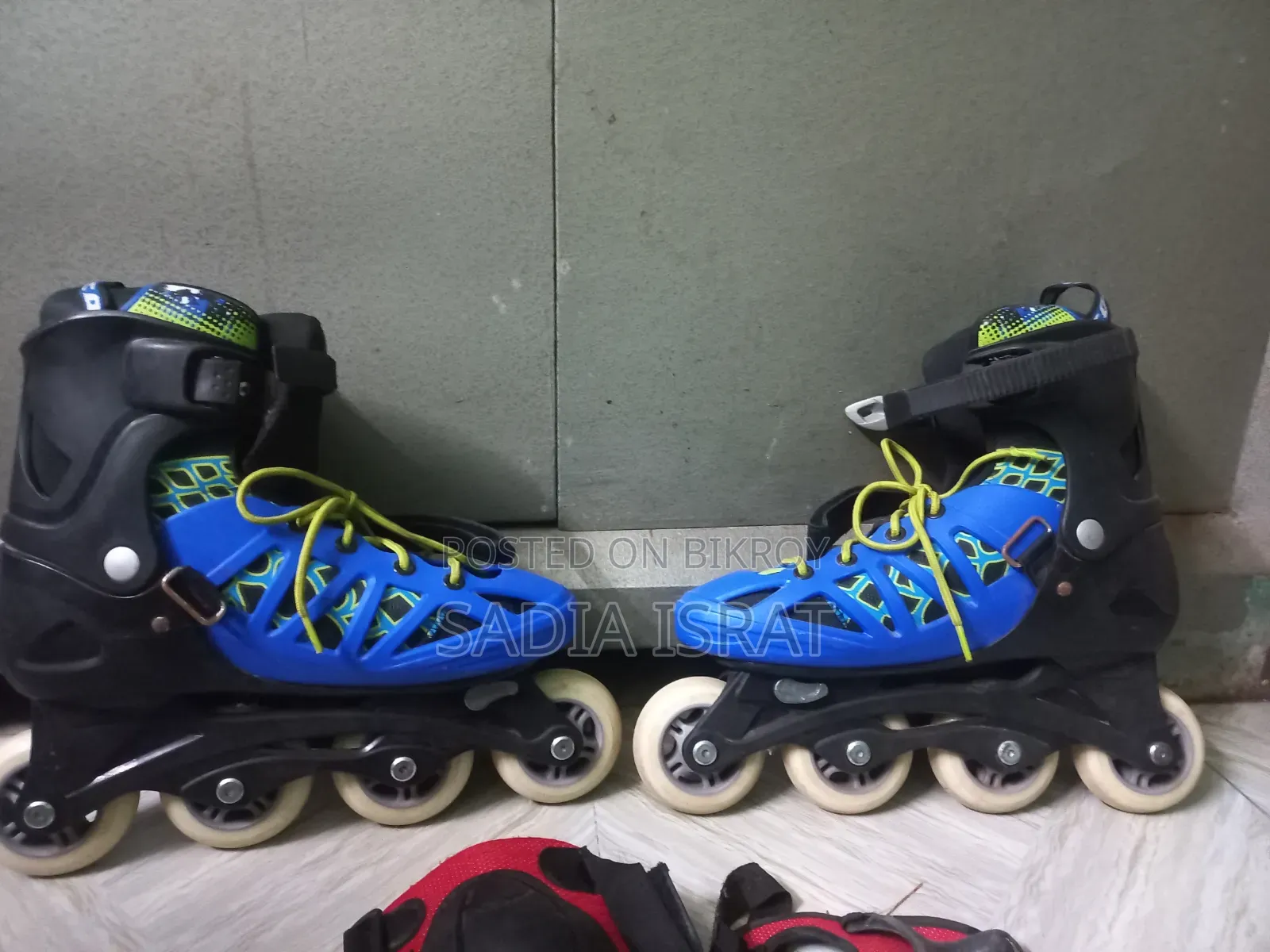 Skating Shoes