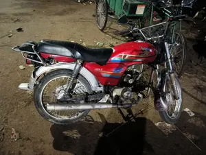 Honda 2010 Red