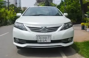 টয়োটা অ্যালিয়ন ২০১১ পার্ল