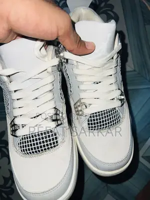 Nike Air Jorden 4