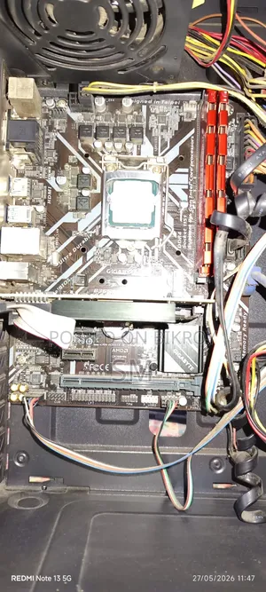 Desktop Computer Gigabyte GB-BACE-3010 16GB HDD+SSD 256GB
