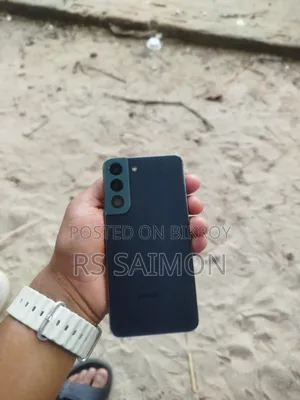 নতুন বিচ বাগি ২০২৫ হলুদ