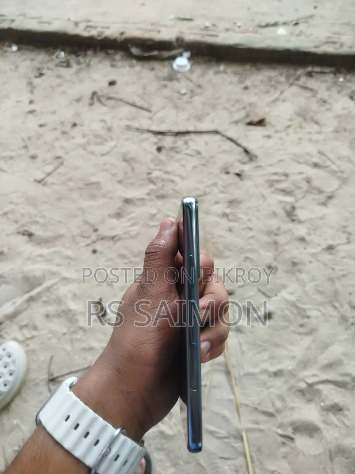নতুন বিচ বাগি ২০২৫ হলুদ