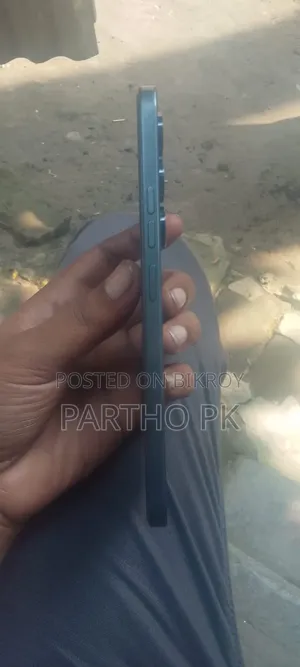 Tecno Spark 40 Pro 128 GB Black