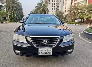 Hyundai Sonata 2010 Black