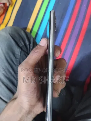 রিয়েলমি ৮ ৫জি ১২৮ জিবি সিলভার