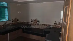 বসিলায় ৪ বেডরুমের অ্যাপার্টমেন্ট বিক্রয় হবে