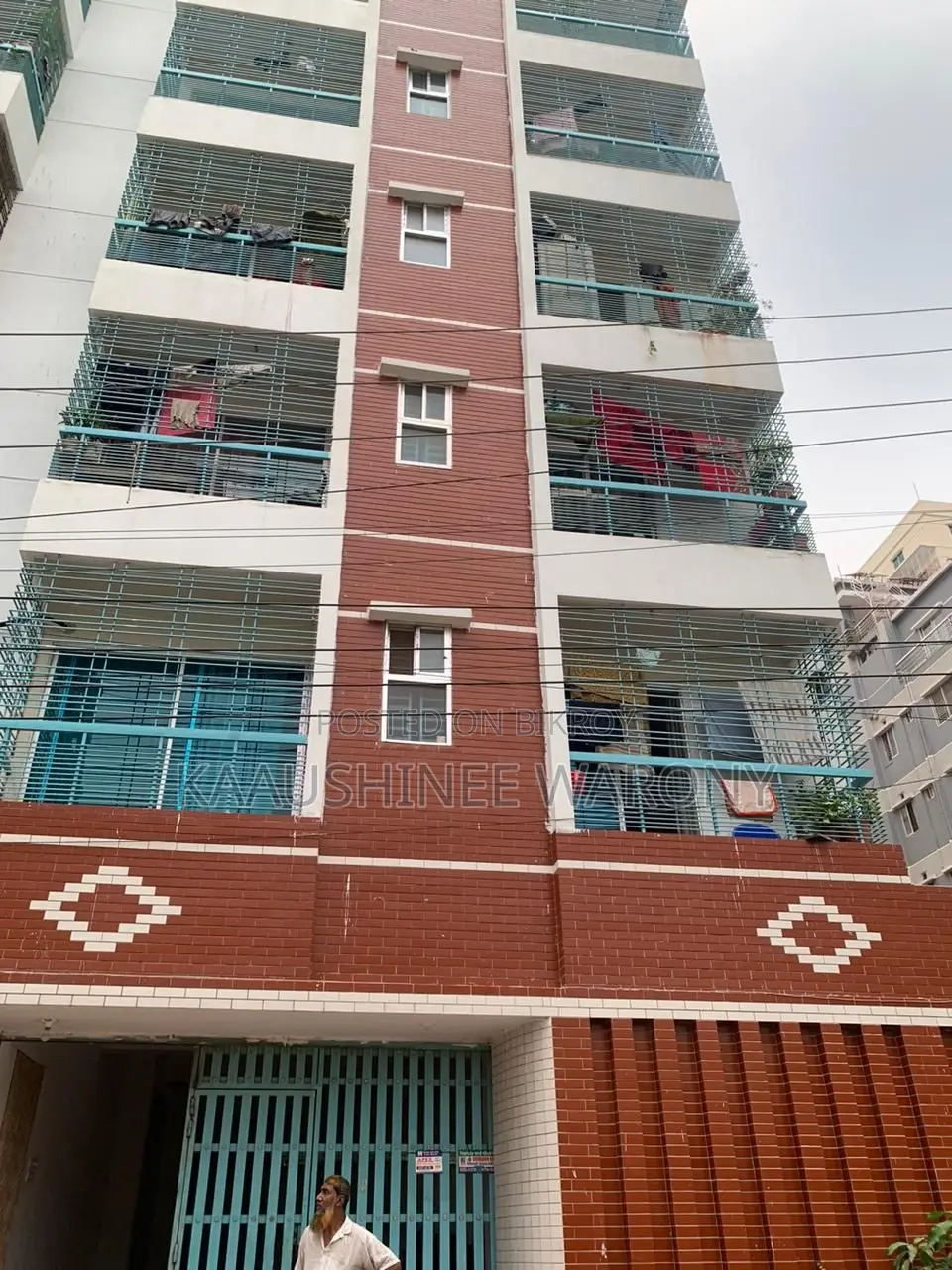 বসিলায় ৪ বেডরুমের অ্যাপার্টমেন্ট বিক্রয় হবে