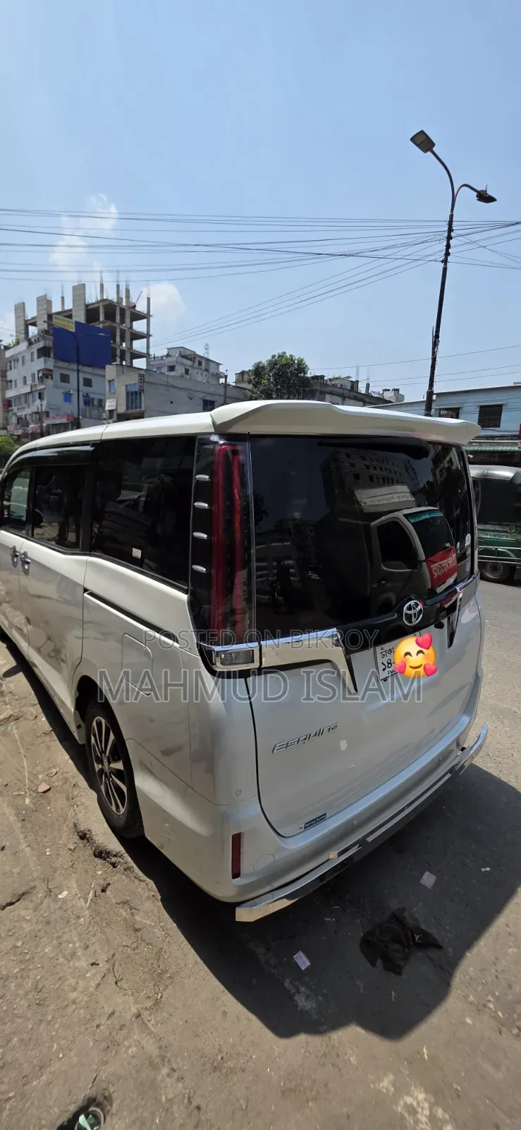 New Toyota Esquire 2.0 Front Wheel Drive (8-seater) 2020 Pearl