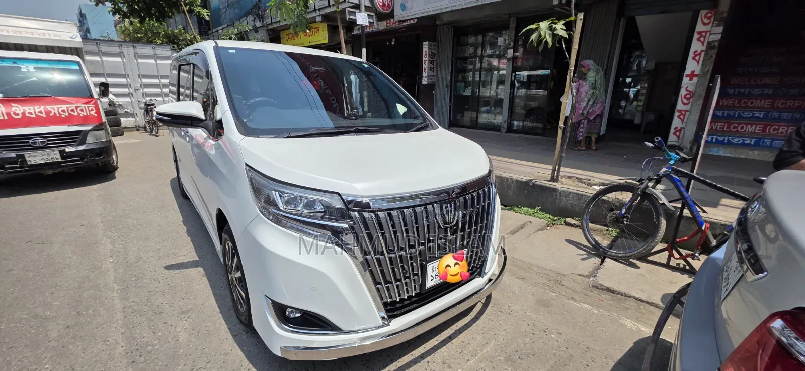 New Toyota Esquire 2.0 Front Wheel Drive (8-seater) 2020 Pearl