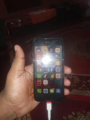 Apple iPhone 7 32 GB Black