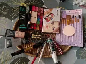 Combo Makeup Set