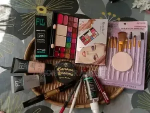 Combo Makeup Set