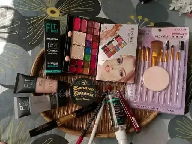 Combo Makeup Set