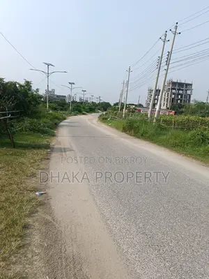 ৭৫ ফুট রোড ৩ কাঠা পার্ক নর্থ অ্যাট সেক্টর-১৪