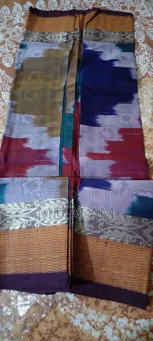 Tangail Sari