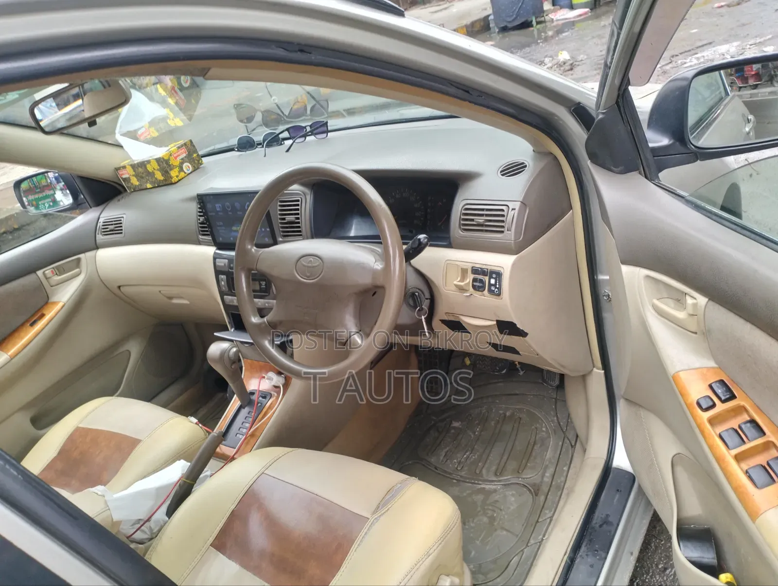 Toyota Corolla 2004 Beige