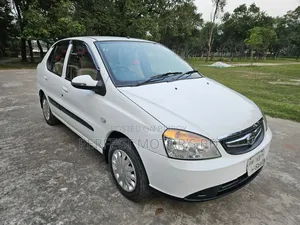 টাটা ইন্ডিগো ২০১৮ সাদা
