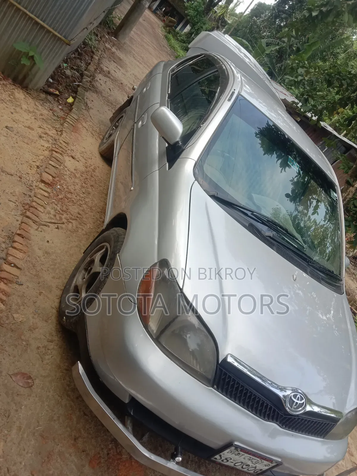 Toyota Platz 1.0 FWD 2000 Silver